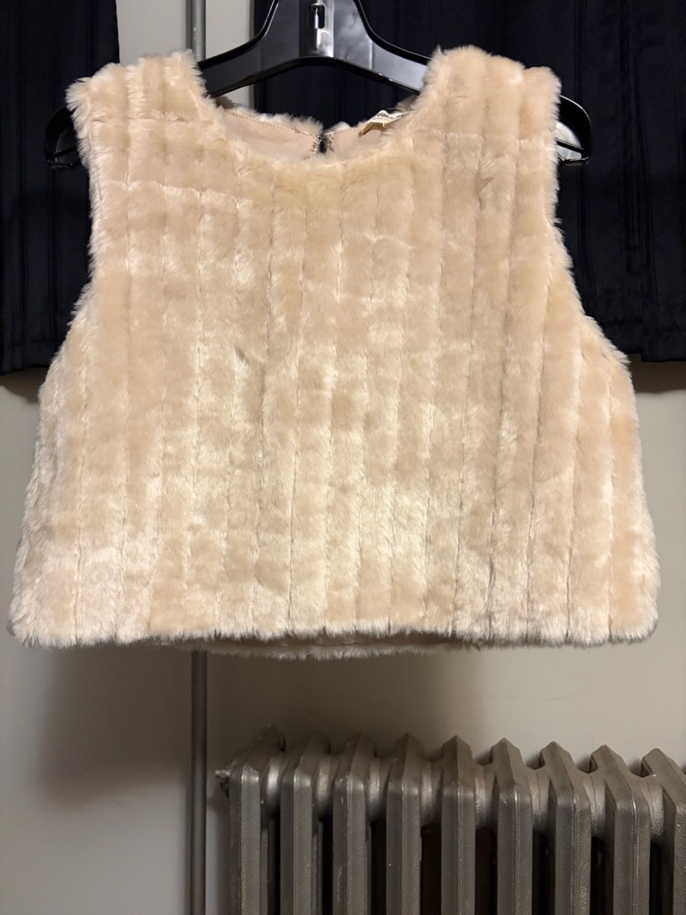 Faux Fur Sleeveless Crop Top